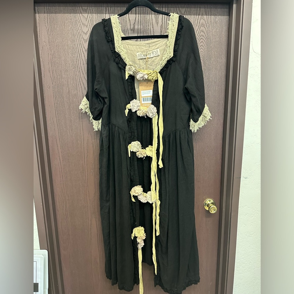 NWT Magnolia Pearl Dress